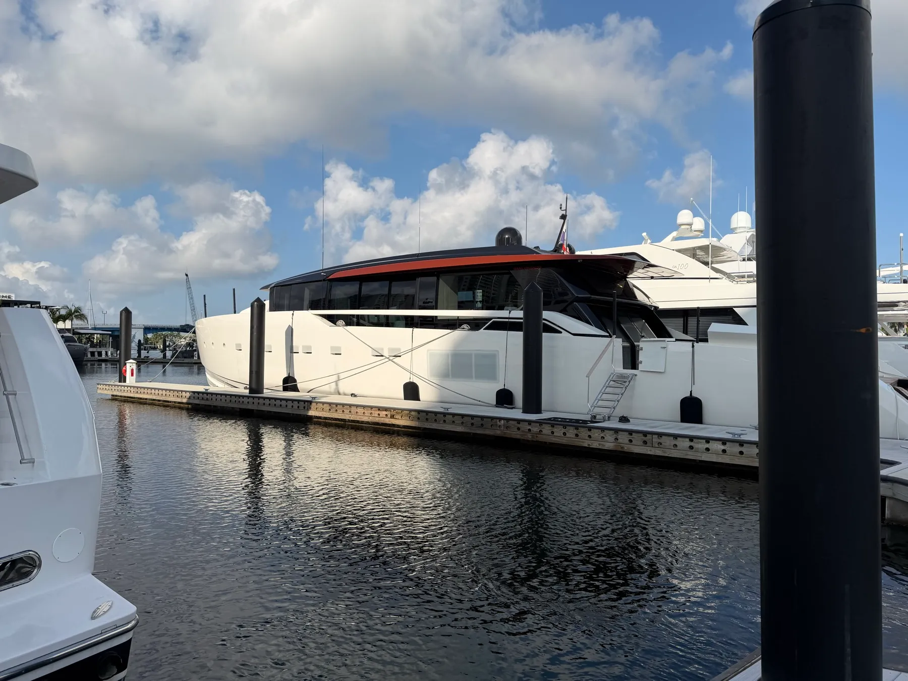 A 100 ft yacht docked at a Fort Lauderdale marina serviced by HOSS AC