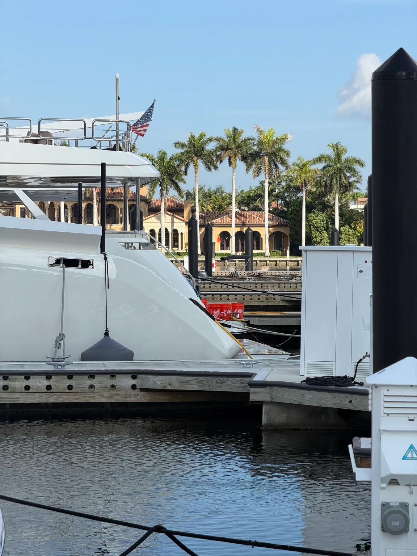 Yacht docked at a South Florida marina where HOSS AC services marine air conditioning